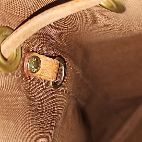 Louis Vuitton Petite Noe Monogram - Picture 8 of 16